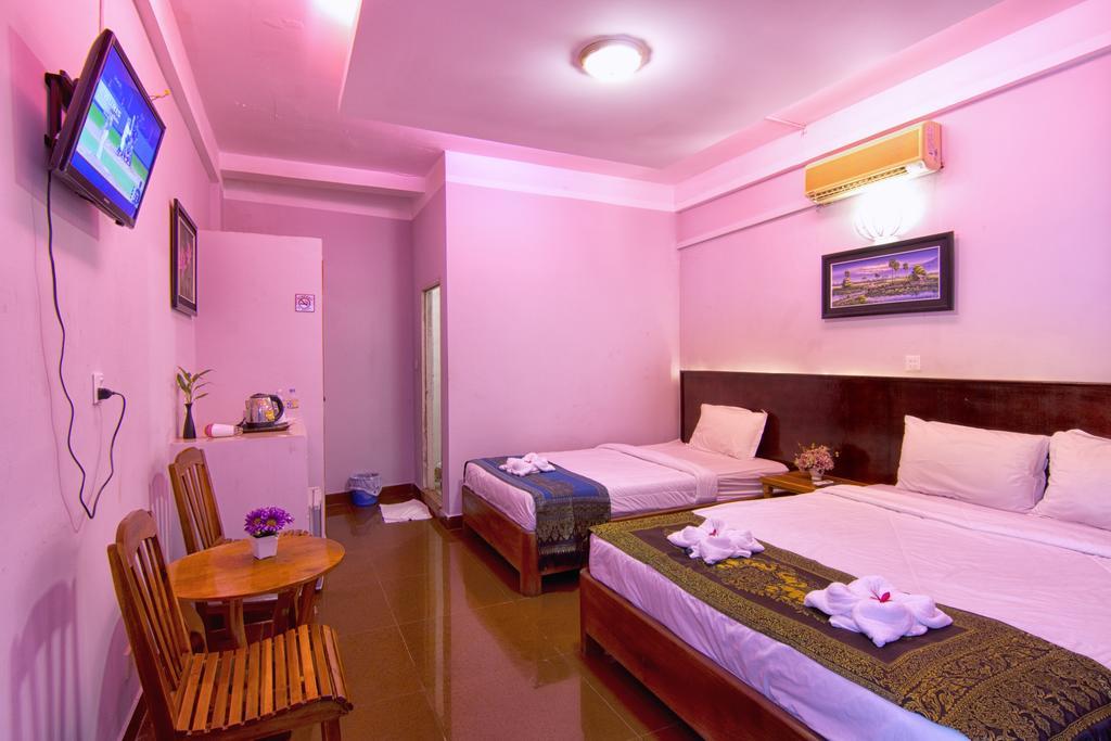 Mama'S Villa Phnom Penh Phòng bức ảnh